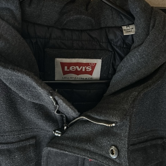Levi’s size medium men’s wool Peacoat. - Picture 2 of 5